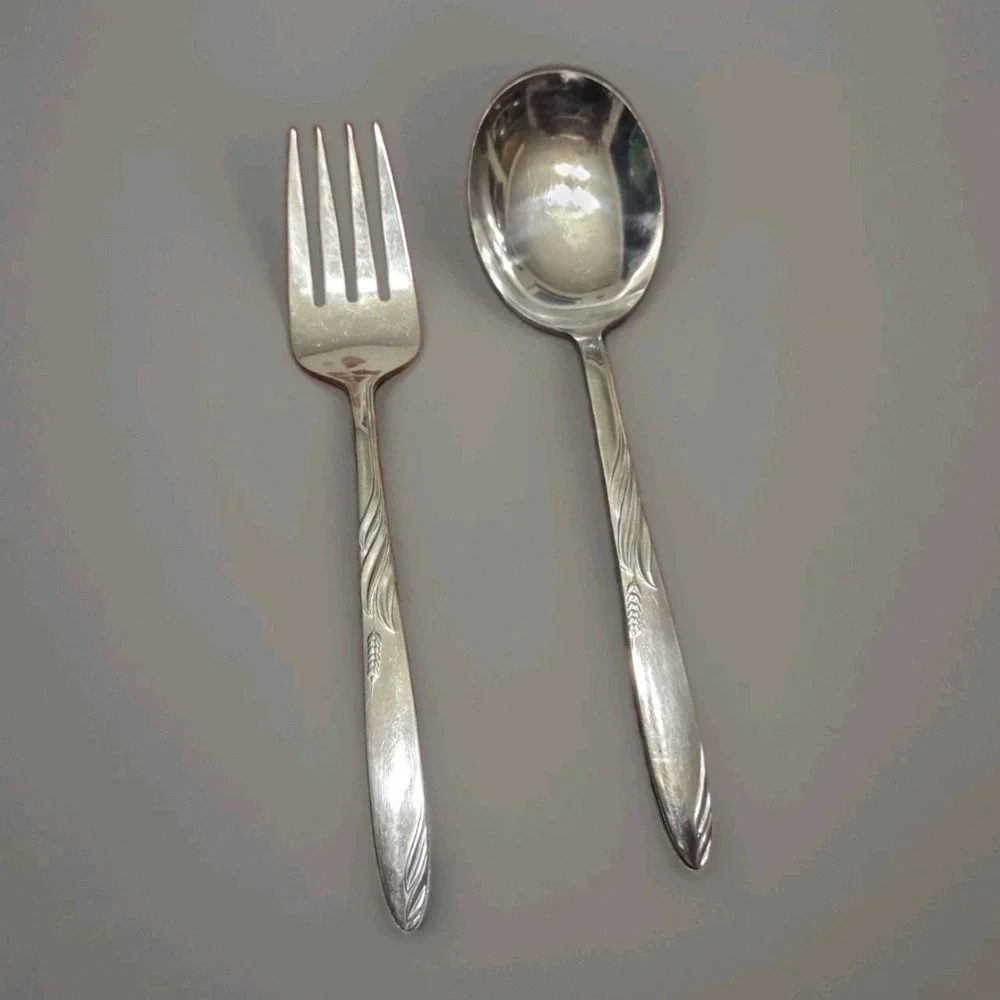 Vintage Eventide Japan Stainless Steel Wheat Pattern Flatware Set 78 Pieces Case